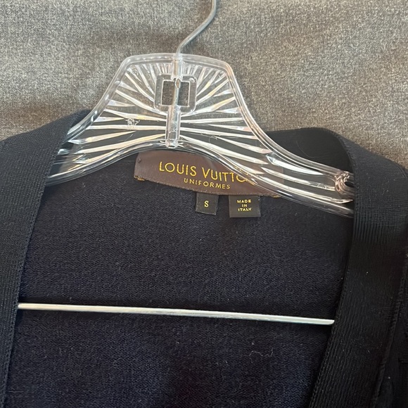 Louis Vuitton Cardigan - Picture 3 of 4